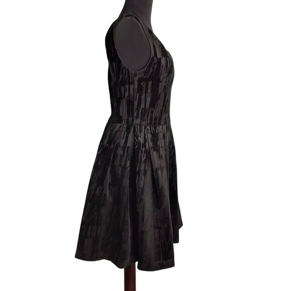 Calvin Klein Size 4 Dress Black Velvet Burnout Sleeveless Fit Flare Midi - Picture 5 of 9